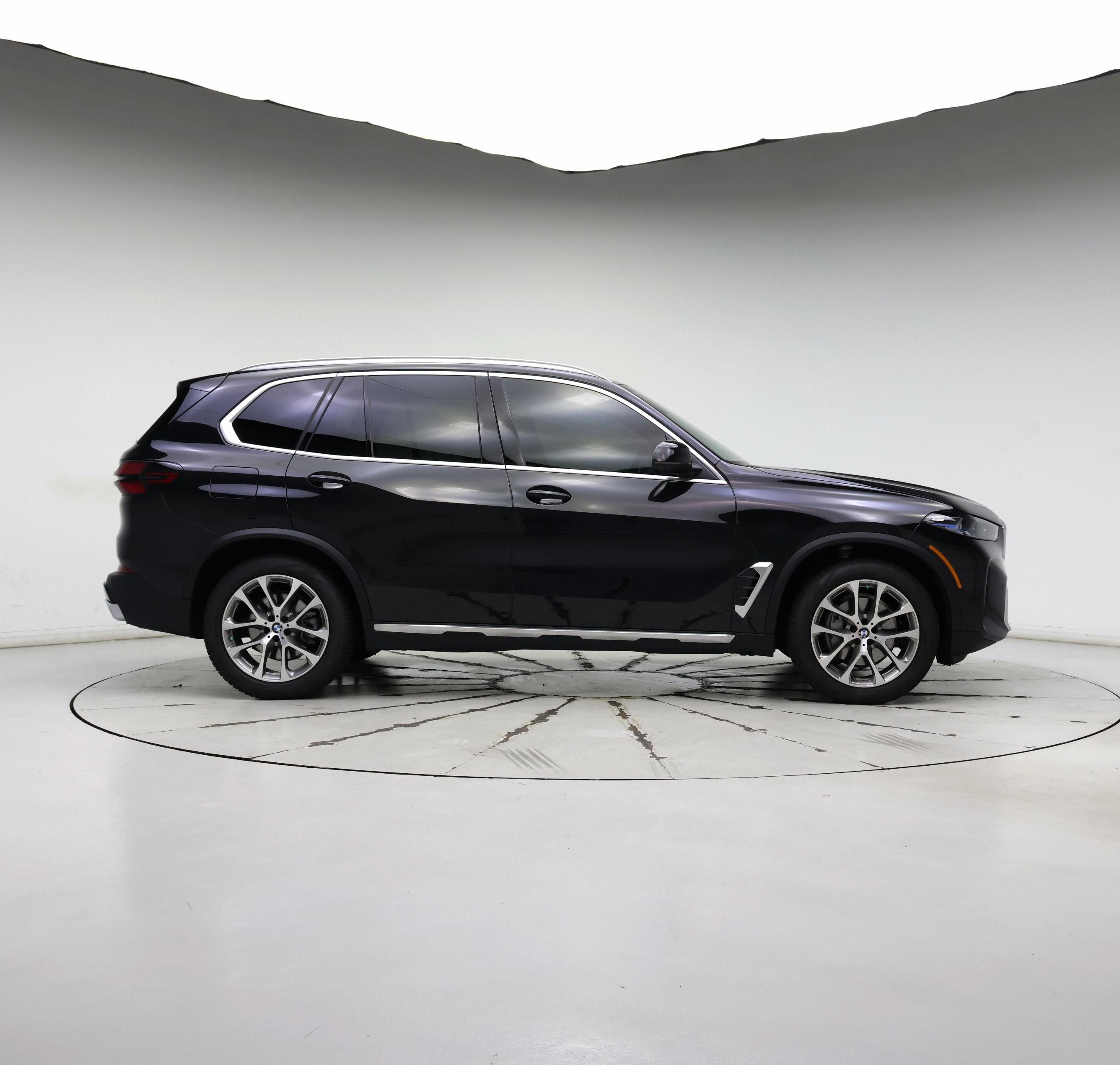 Thumbnail: 2025 BMW X5 - 7
