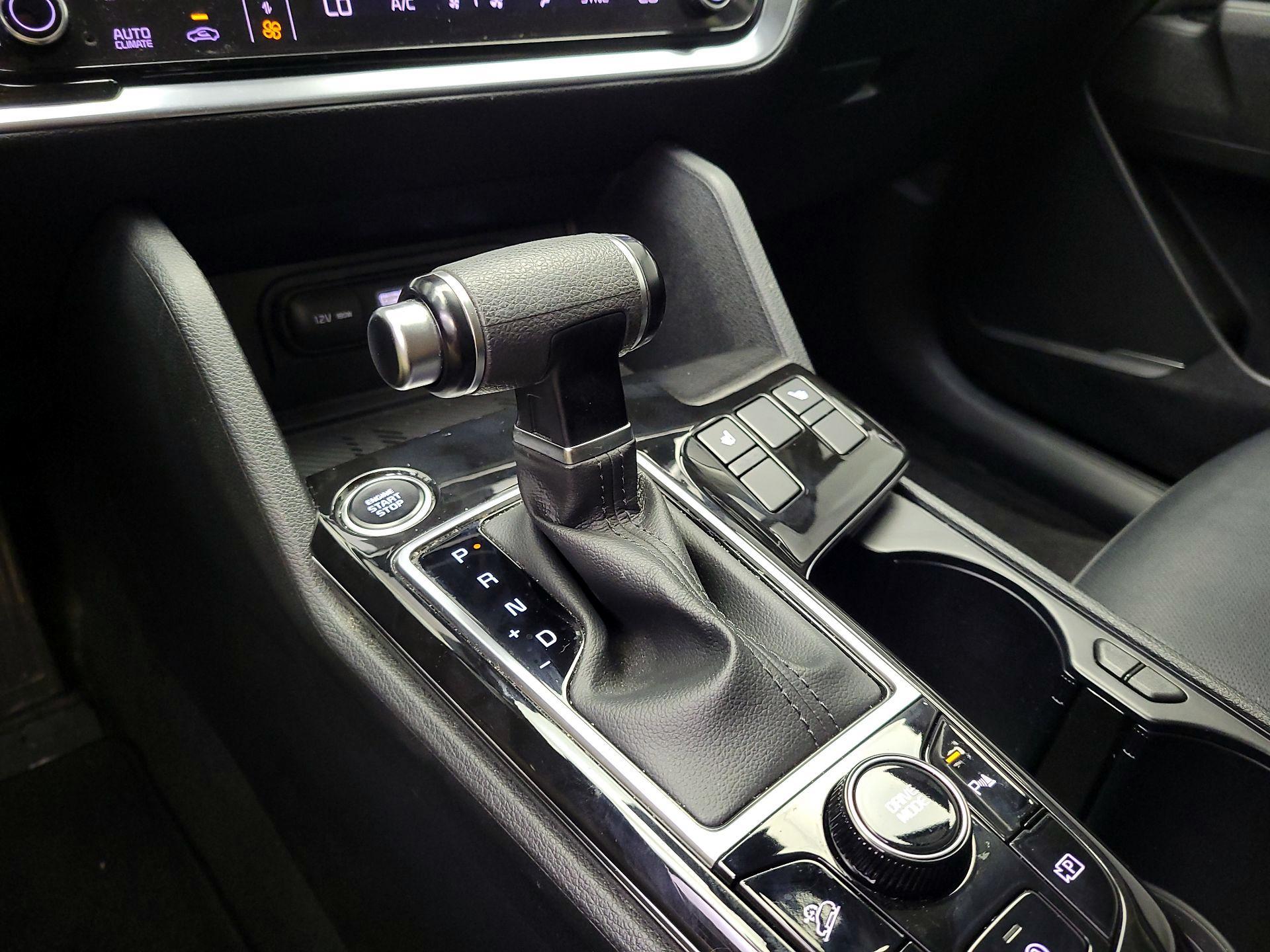 Thumbnail: 2023 Kia Sportage - 18