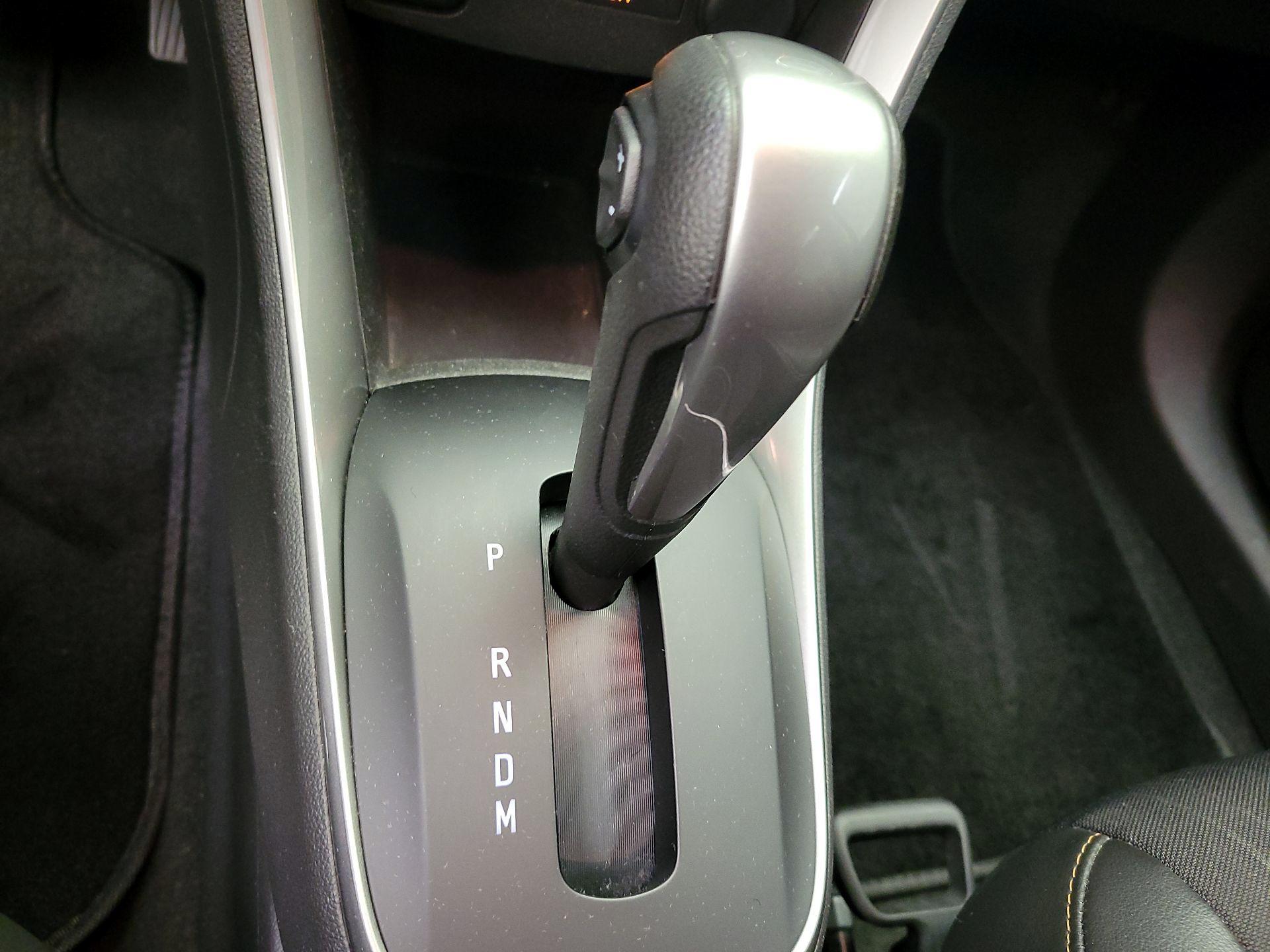 Thumbnail: 2019 Chevrolet Trax - 16