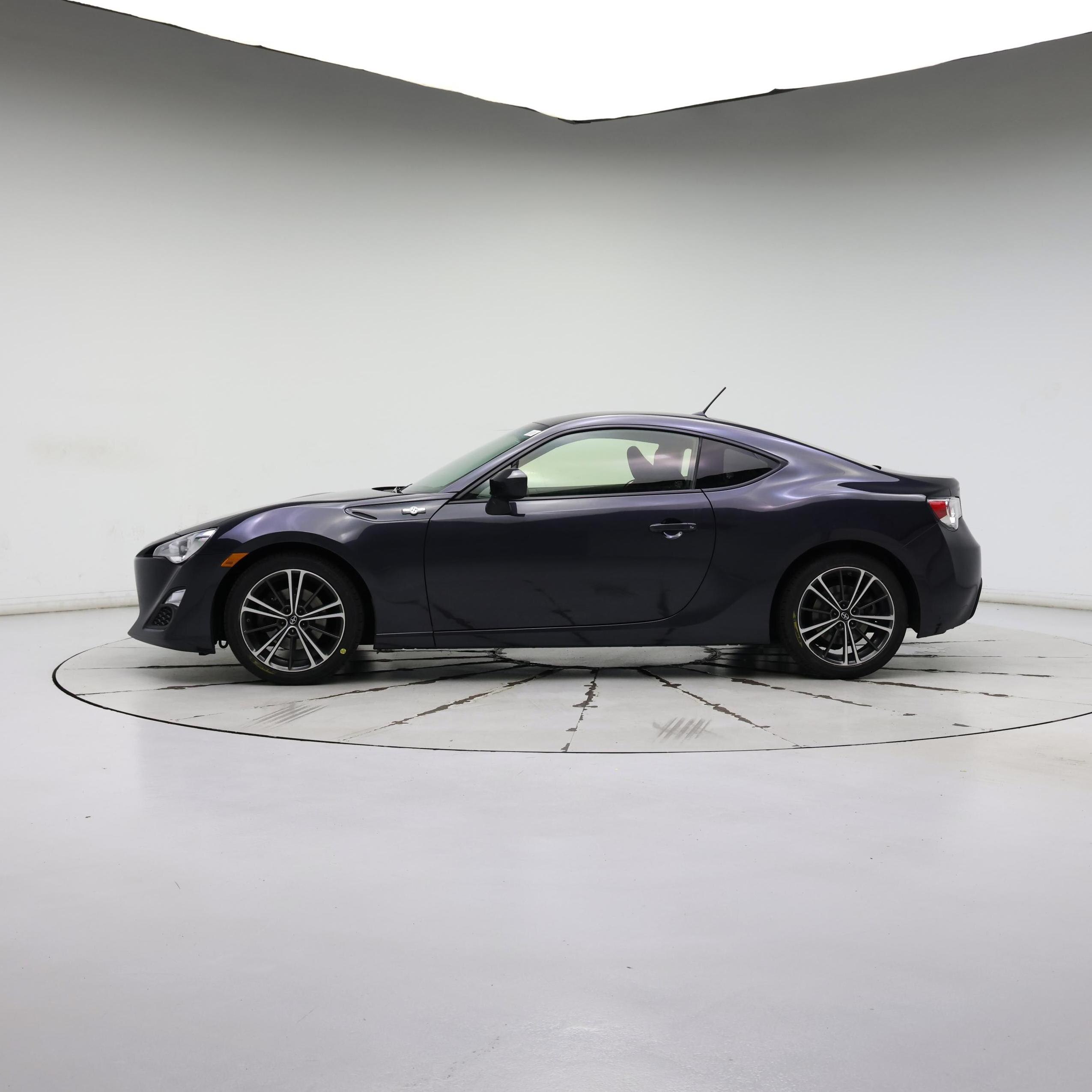 Thumbnail: 2013 Scion FR-S - 3