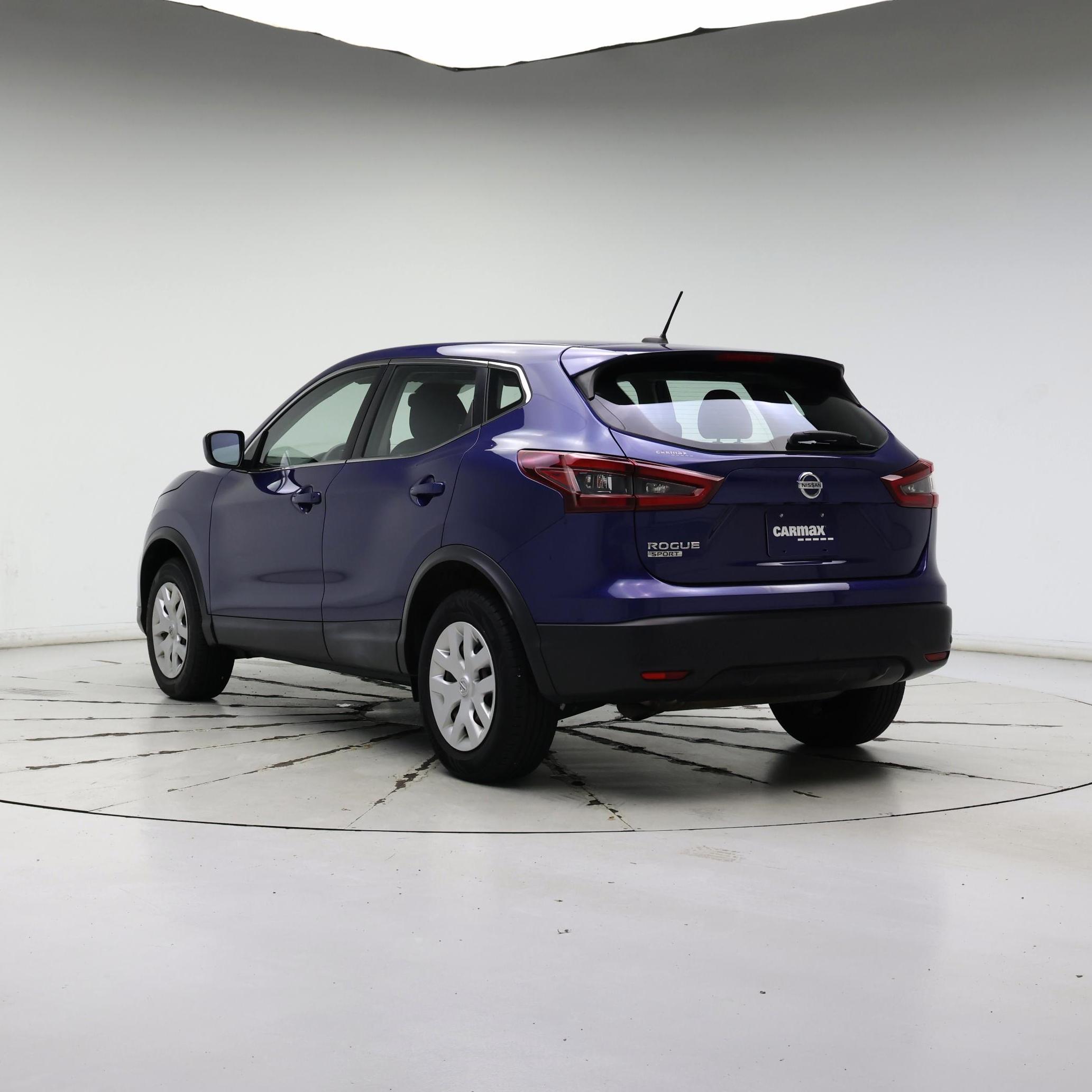 Thumbnail: 2020 Nissan Rogue Sport - 2