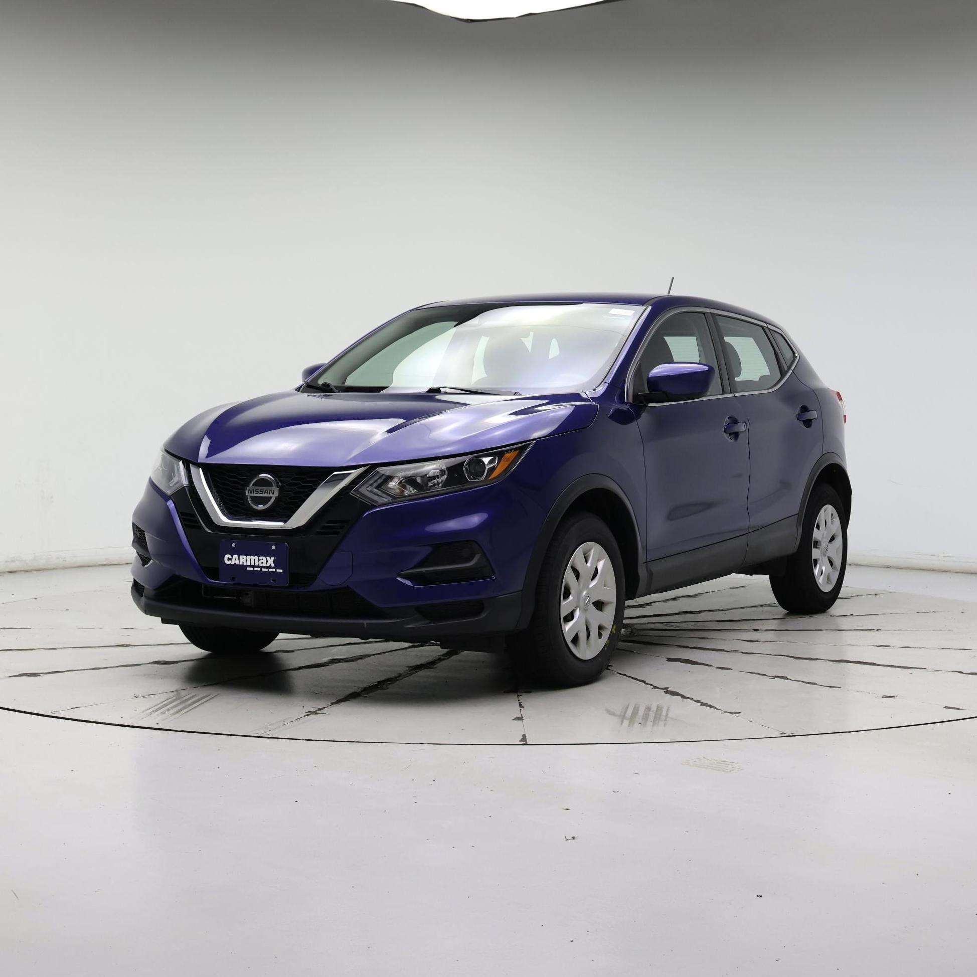 Thumbnail: 2020 Nissan Rogue Sport - 4