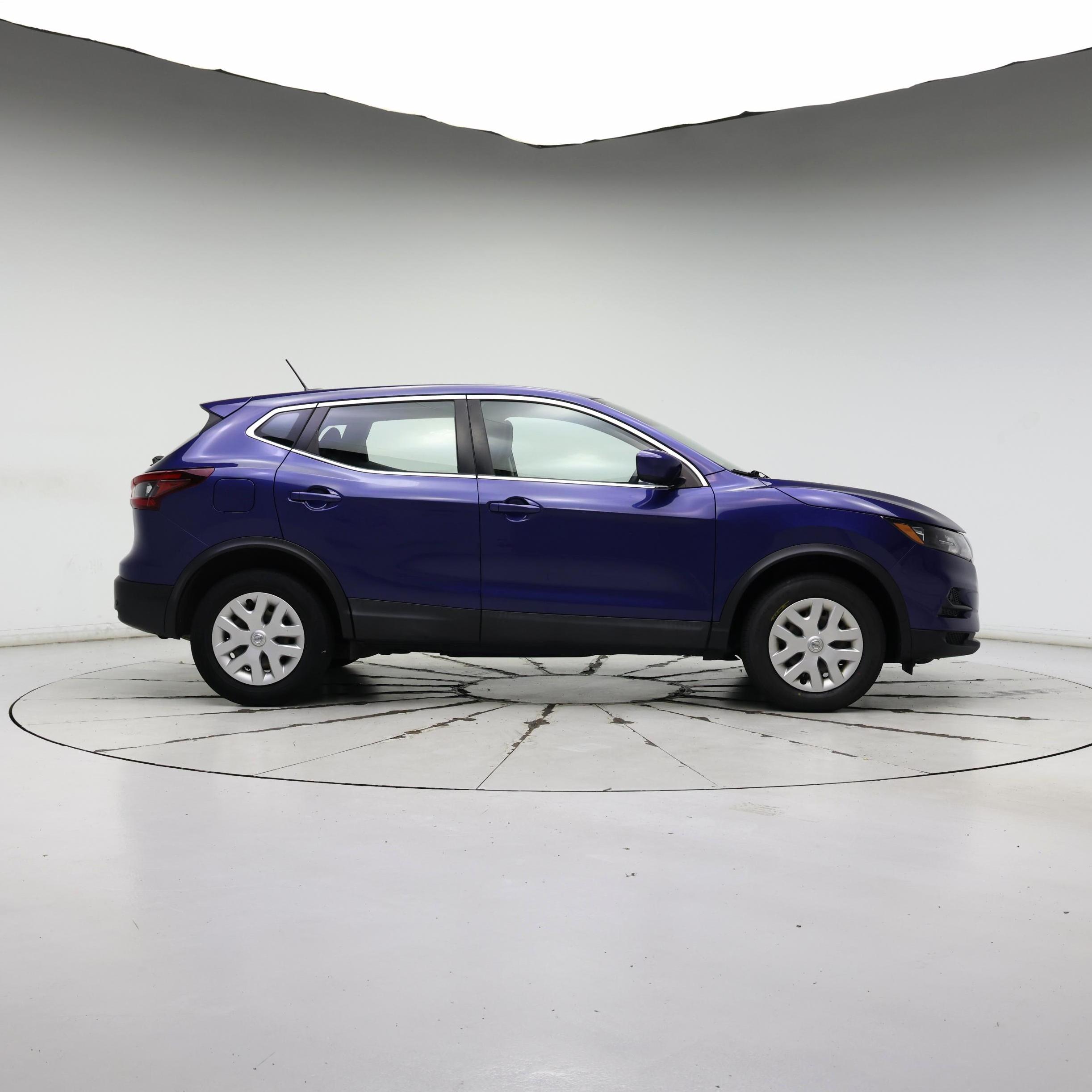 Thumbnail: 2020 Nissan Rogue Sport - 7