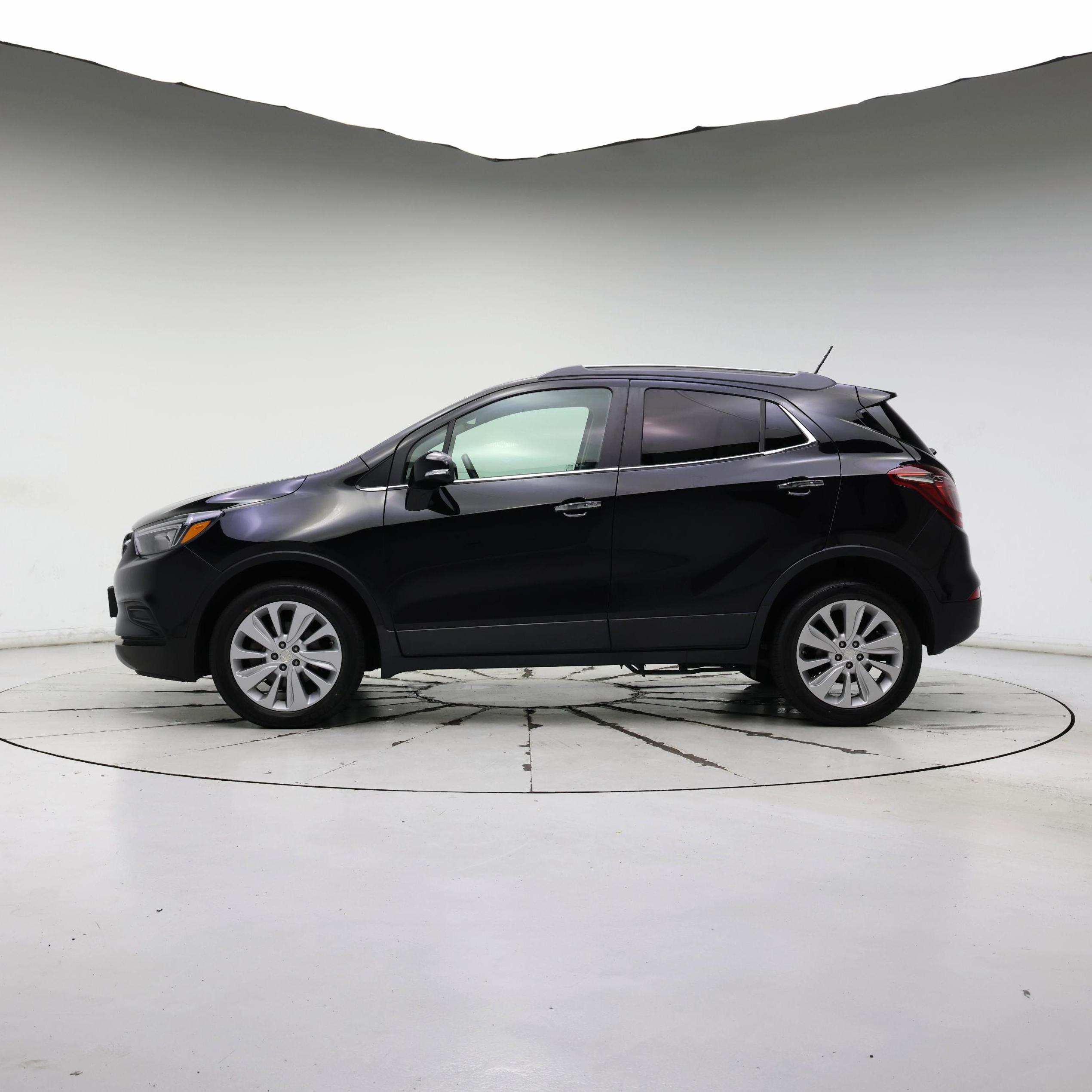 Thumbnail: 2017 Buick Encore - 3