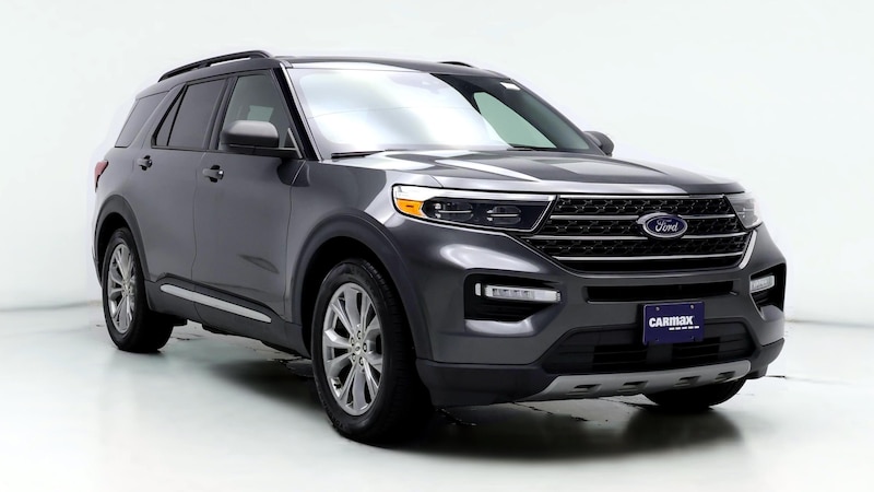 2020 Ford Explorer XLT Hero Image