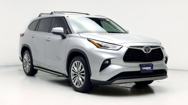 2022 Toyota Highlander Platinum Hero Image