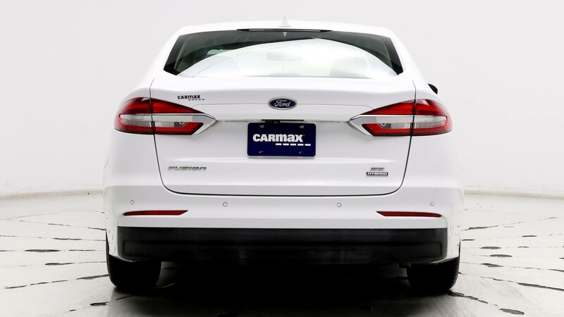 2020 Ford Fusion SE 6
