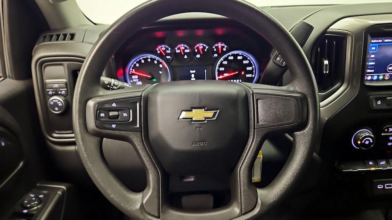 2021 Chevrolet Silverado 1500 Custom 10