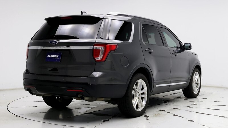 2017 Ford Explorer XLT 8