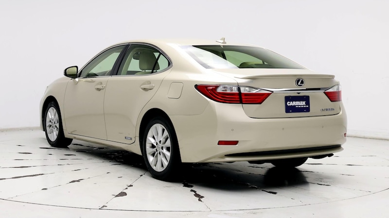 2013 Lexus ES Hybrid 300h 2