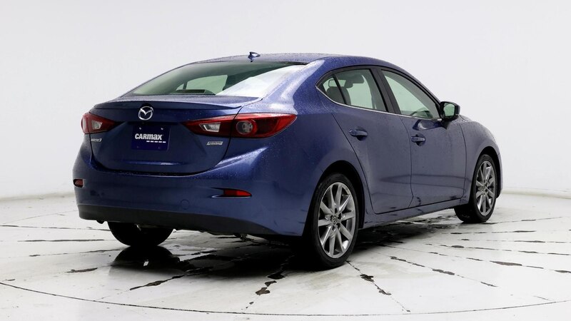 2018 Mazda Mazda3 i Grand Touring 8