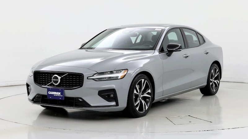 2024 Volvo S60 B5 Plus 4