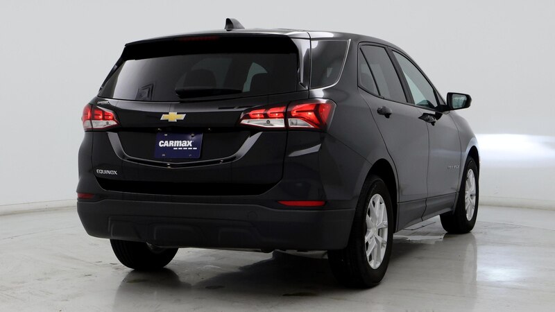 2023 Chevrolet Equinox LS 8