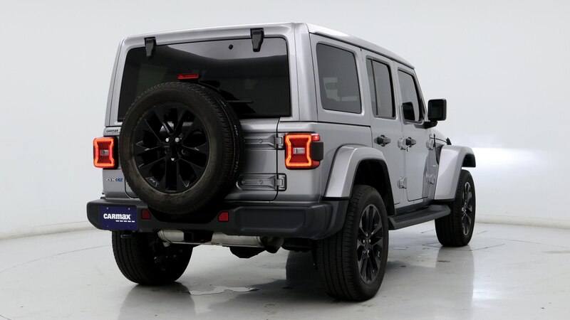 2021 Jeep Wrangler Unlimited Sahara 8