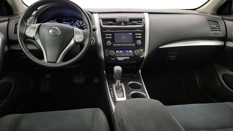 2014 Nissan Altima SV 9