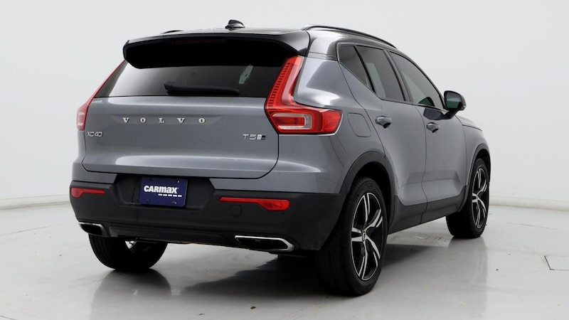 2019 Volvo XC40 T5 R-Design 8