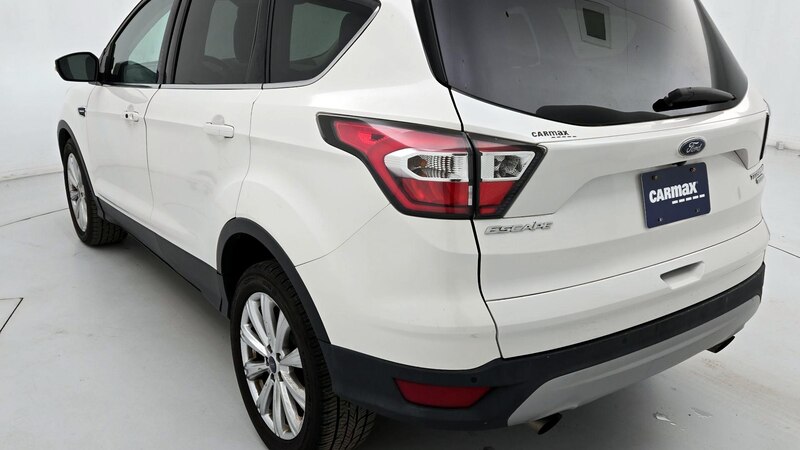 2017 Ford Escape Titanium 7