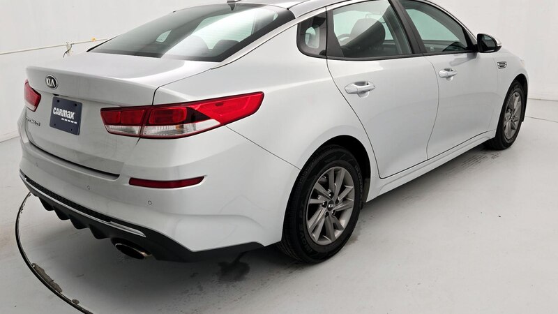 2020 Kia Optima LX 5