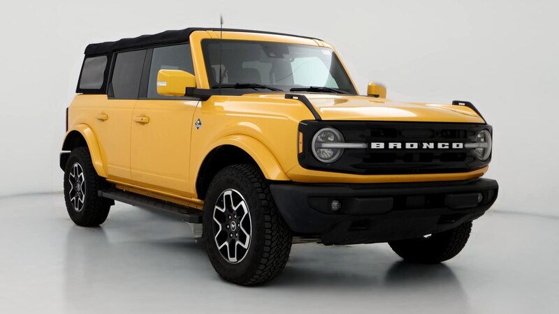 2021 Ford Bronco Outer Banks Hero Image