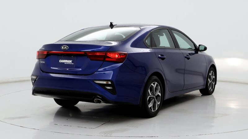 2019 Kia Forte LXS 8