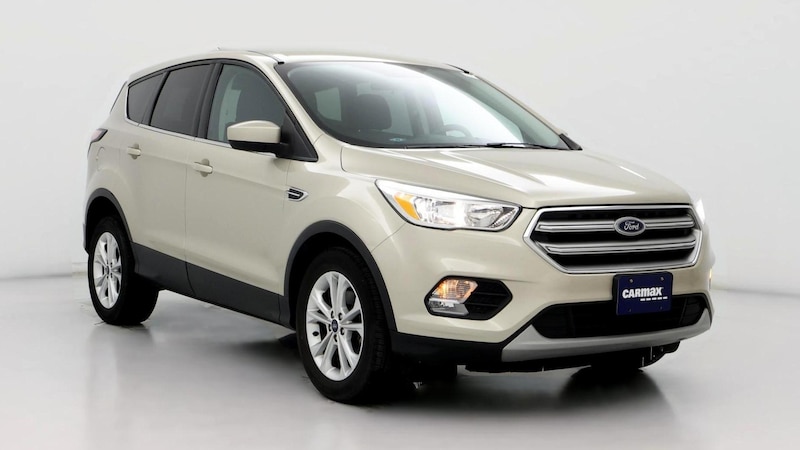 2017 Ford Escape SE Hero Image