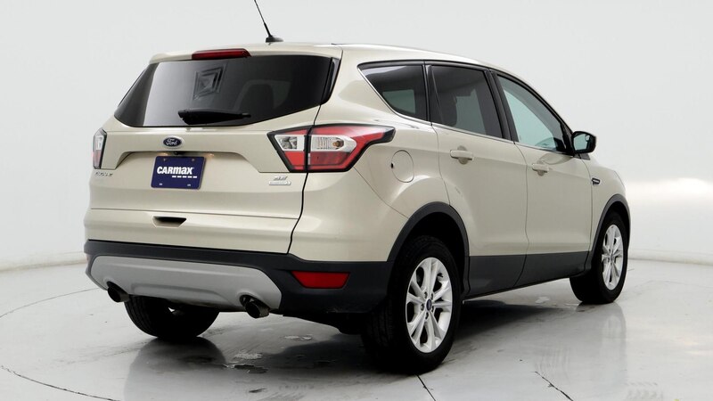 2017 Ford Escape SE 8