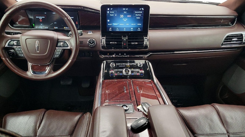 2019 Lincoln Navigator Black Label 9
