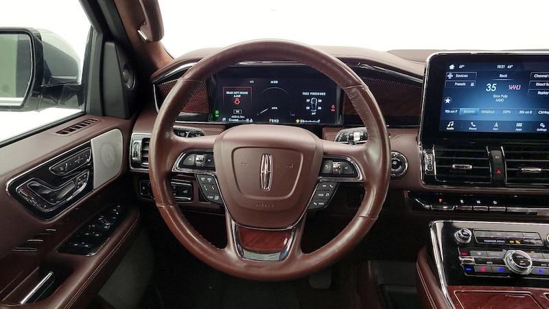 2019 Lincoln Navigator Black Label 10