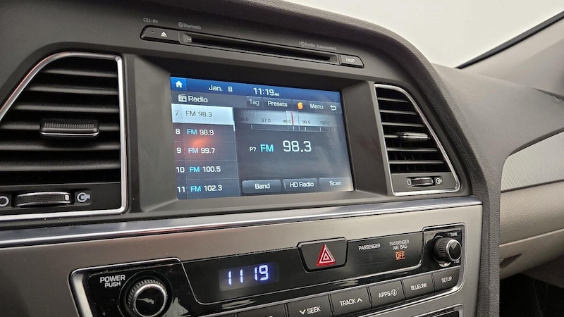 2016 Hyundai Sonata SE 15