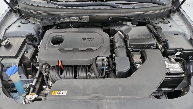 2016 Hyundai Sonata SE 21