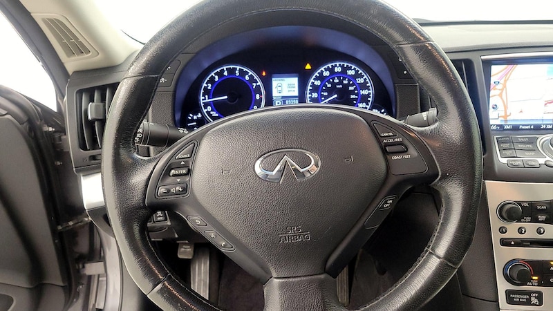 2013 INFINITI G37  10