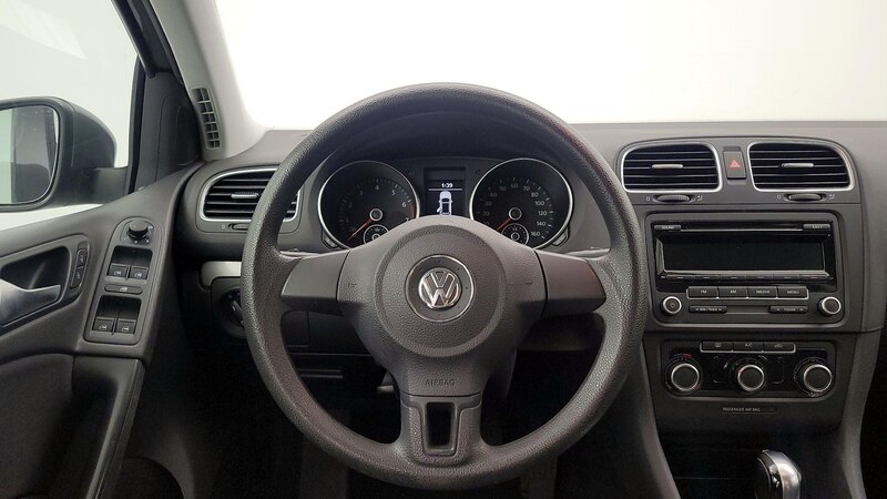 2014 Volkswagen Golf  10