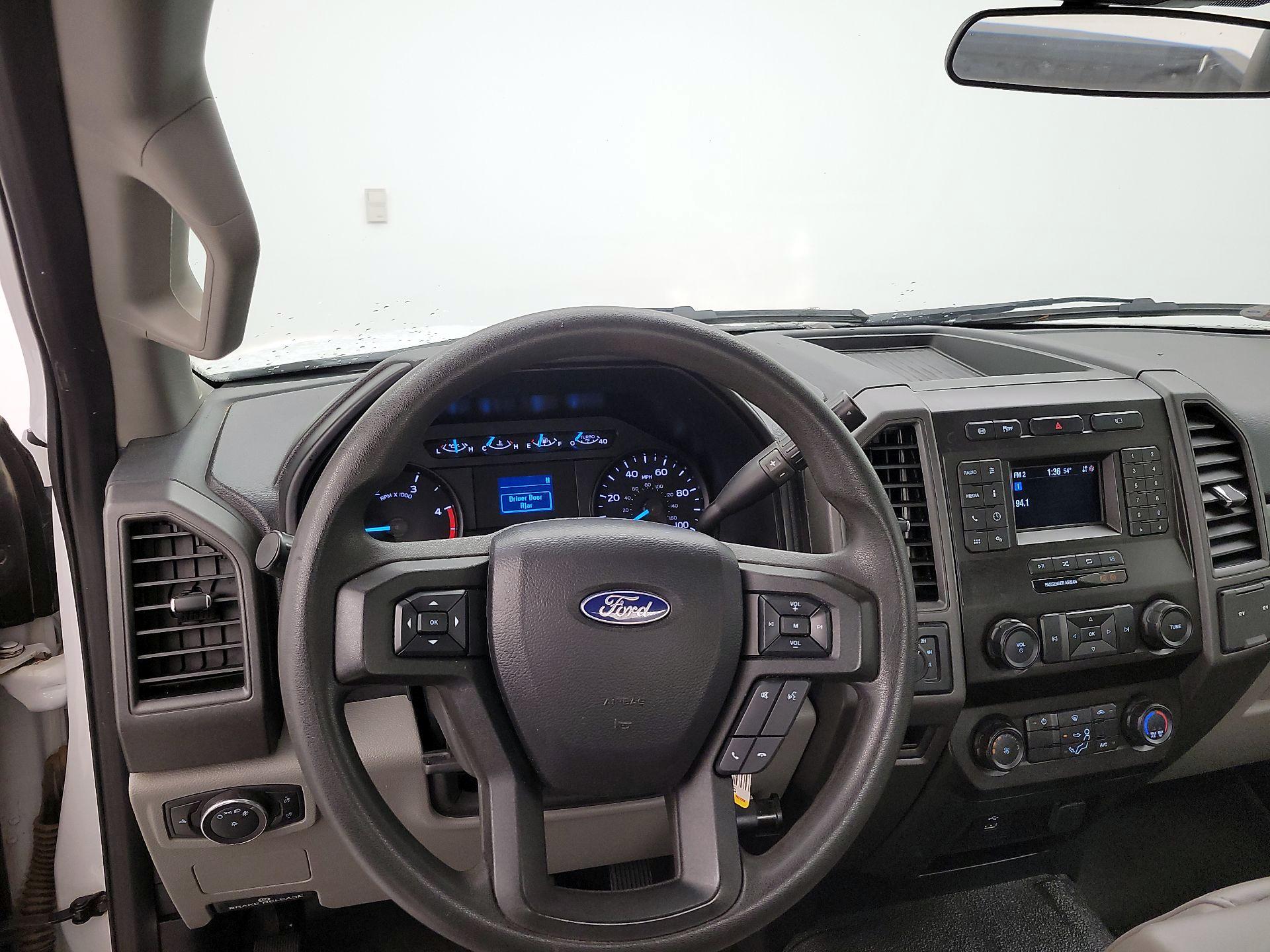 Thumbnail: 2020 Ford F-250 - 10