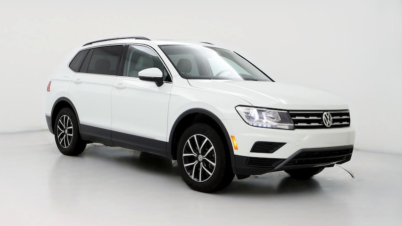 2021 Volkswagen Tiguan SE Hero Image