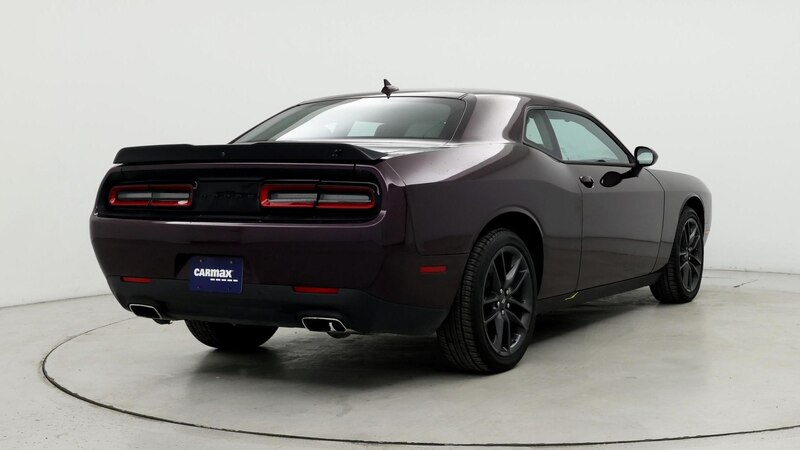 2022 Dodge Challenger SXT 8