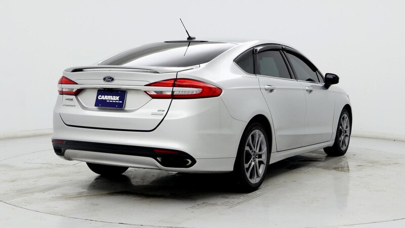 2017 Ford Fusion SE 8