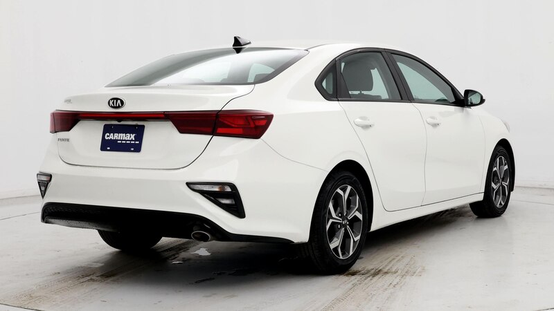 2019 Kia Forte LXS 8