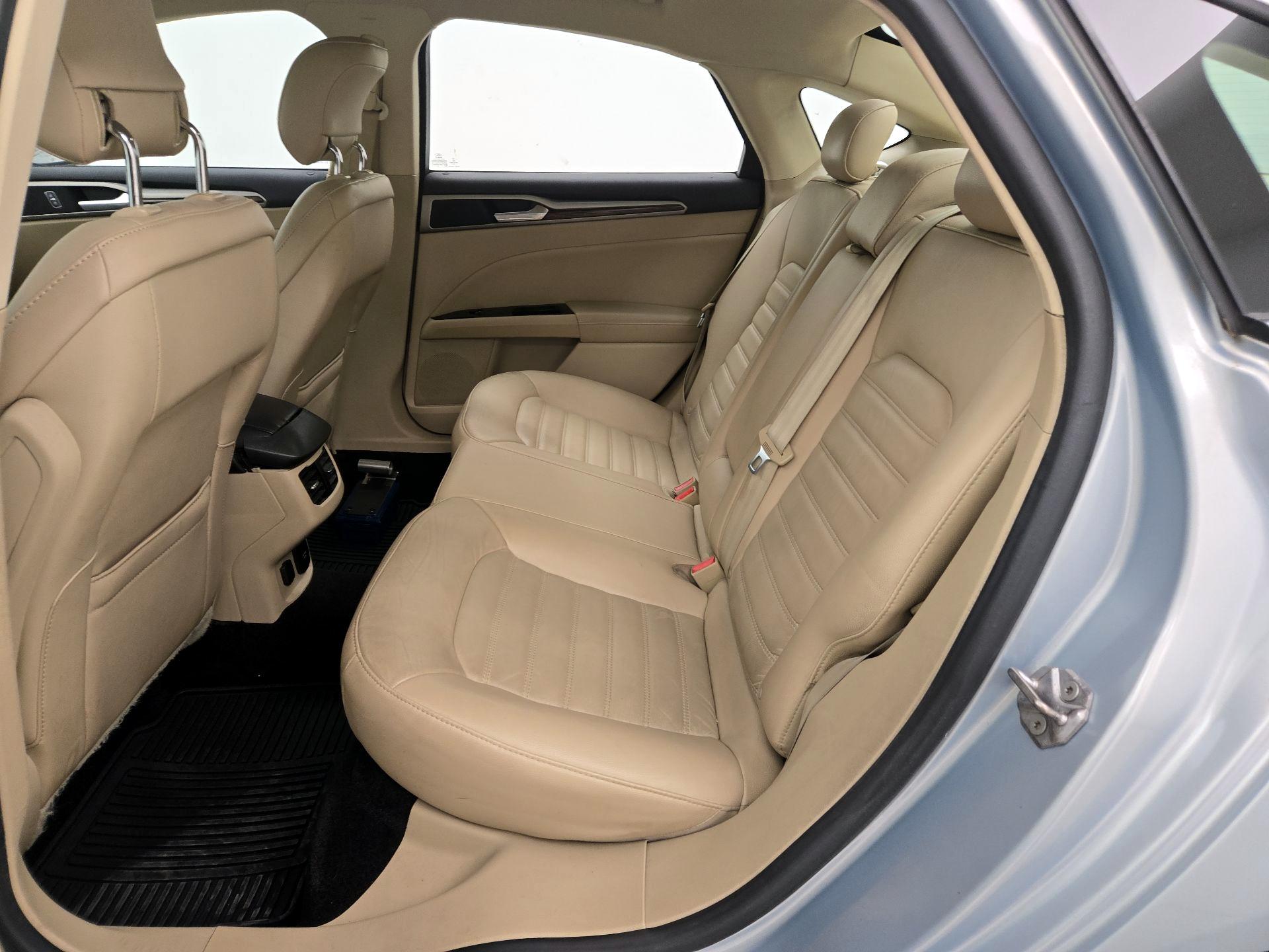 Thumbnail: 2014 Ford Fusion - 20