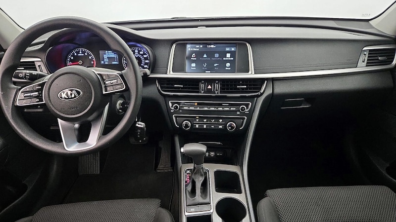 2020 Kia Optima LX 9