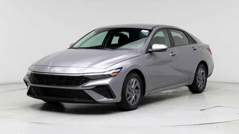 2024 Hyundai Elantra SEL 4