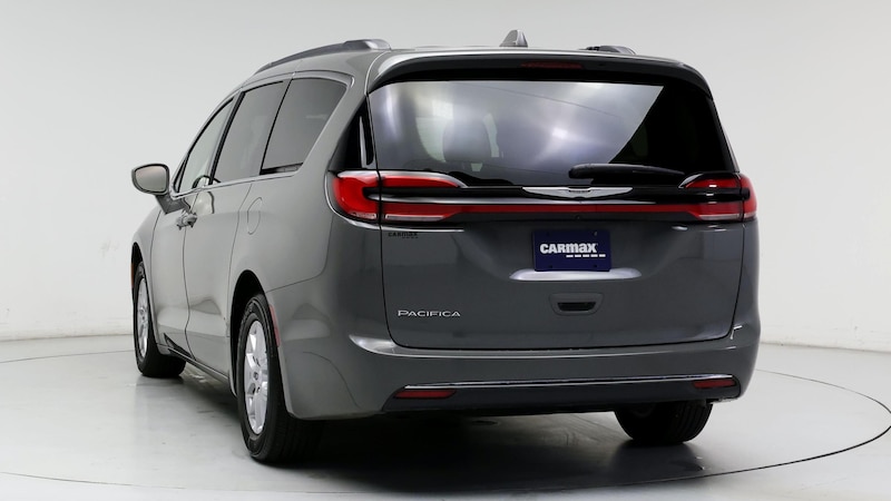 2022 Chrysler Pacifica Touring L 6