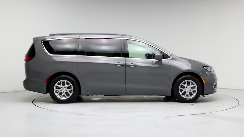 2022 Chrysler Pacifica Touring L 7