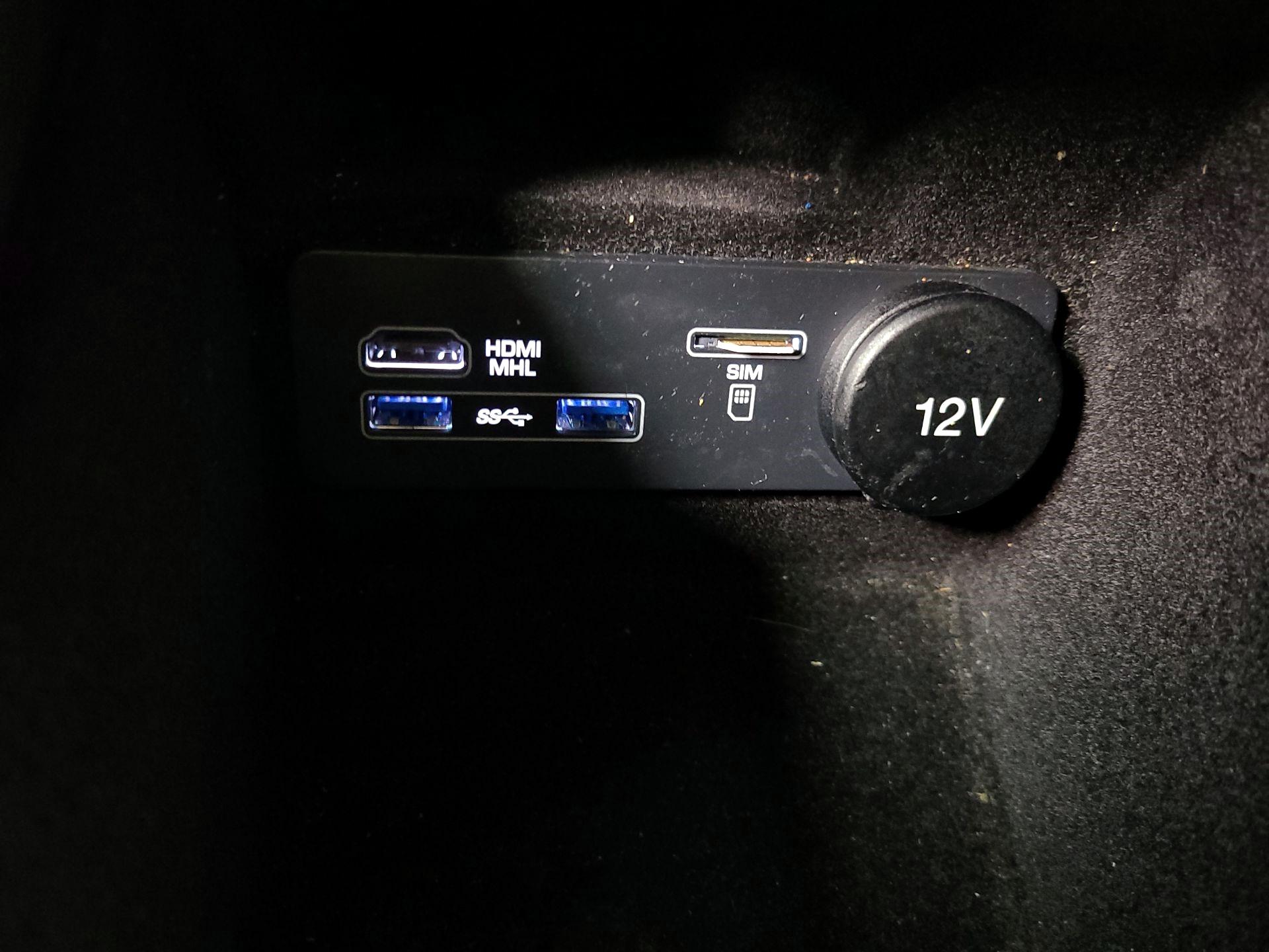 Thumbnail: 2018 Jaguar XJ - 19