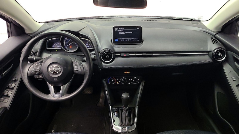 2016 Scion iA  9