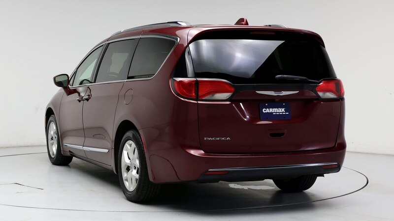 2020 Chrysler Pacifica Touring L 2