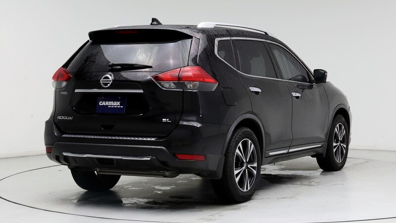 2017 Nissan Rogue SL 8