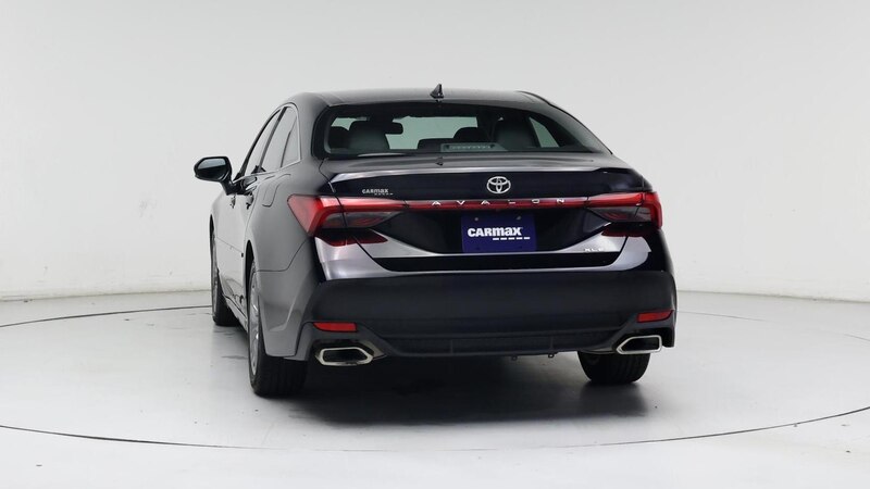 2020 Toyota Avalon XLE 6