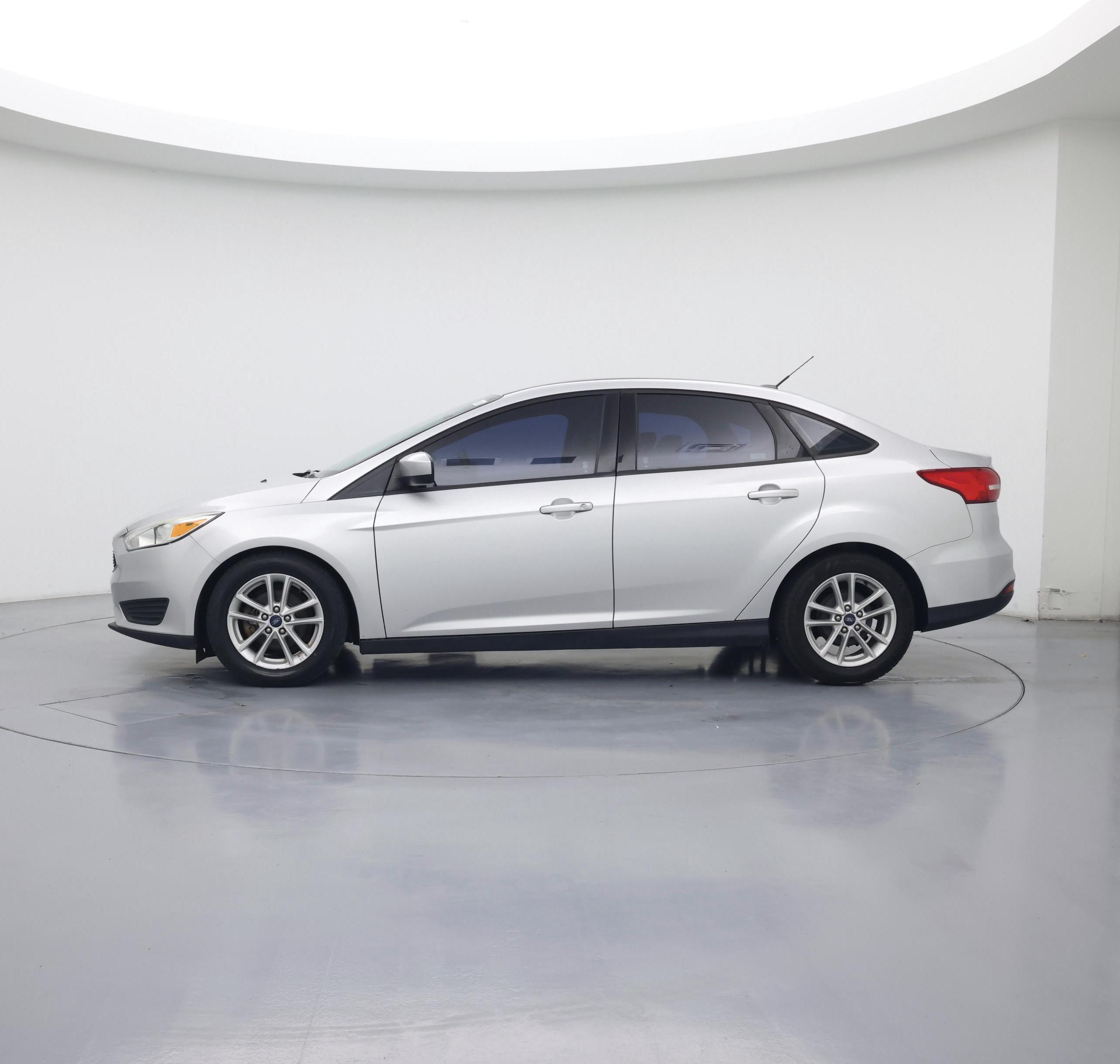 Thumbnail: 2018 Ford Focus - 3