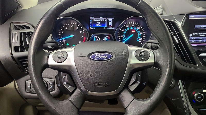 2014 Ford Escape Titanium 10