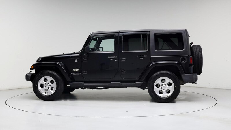 2013 Jeep Wrangler Sahara 3